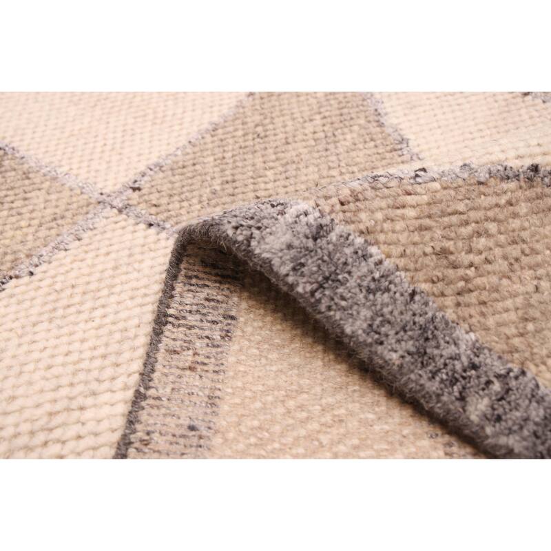 ECARPETGALLERY Hand-knotted Tangier Taupe Wool Rug - 5'0 x 7'11