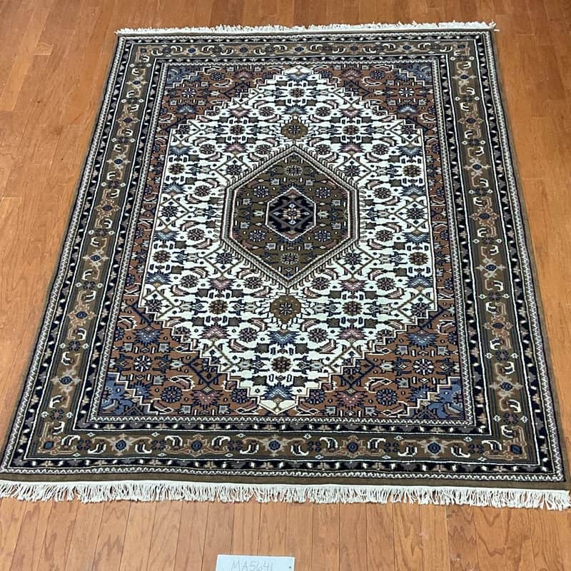 HERAT ORIENTAL 5'8 X 8'1 Handmade Bidjar Wool Rug - ivory