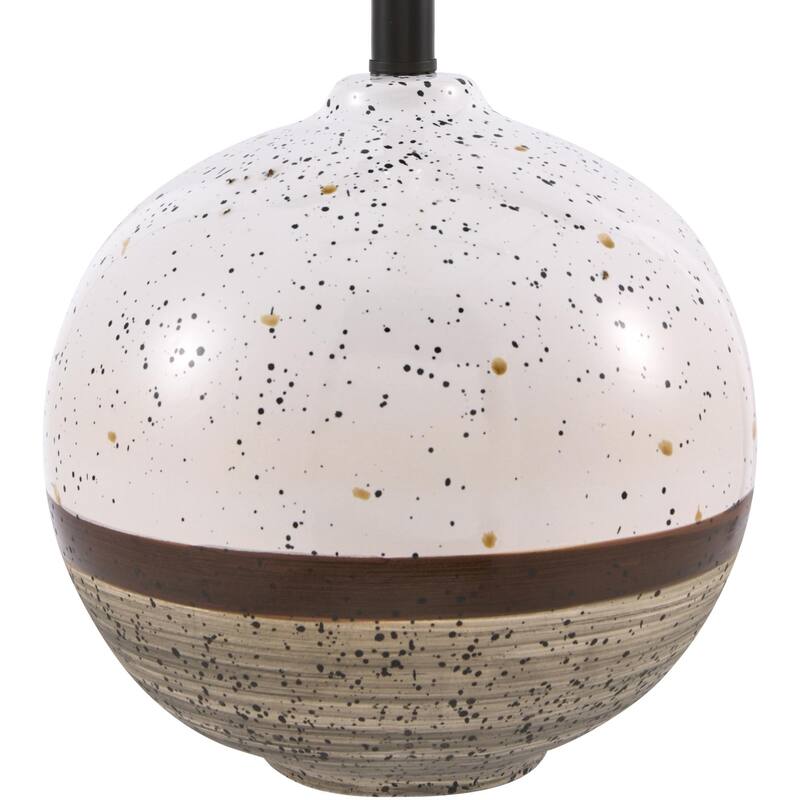 Livabliss Korin Traditional Accent Table Lamp