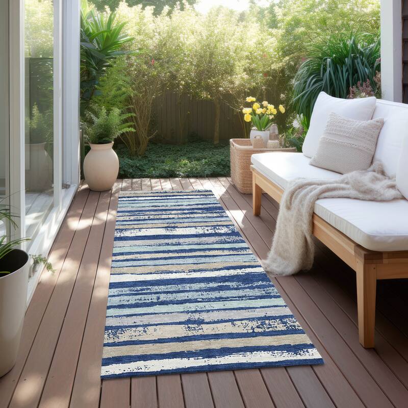 Machine Washable Indoor/ Outdoor Chantille Stripe Rug - Navy - 2'3" x 7'6"
