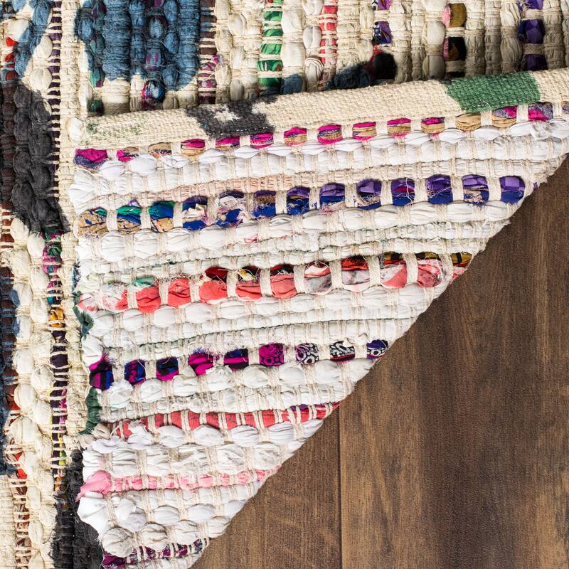 SAFAVIEH Handmade Cedar Brook Nare Modern Cotton Rug