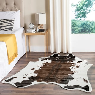 SAFAVIEH Faux Cow Hide Dawne Cabin & Lodge Rug - Brown - 5' x 6' 7"
