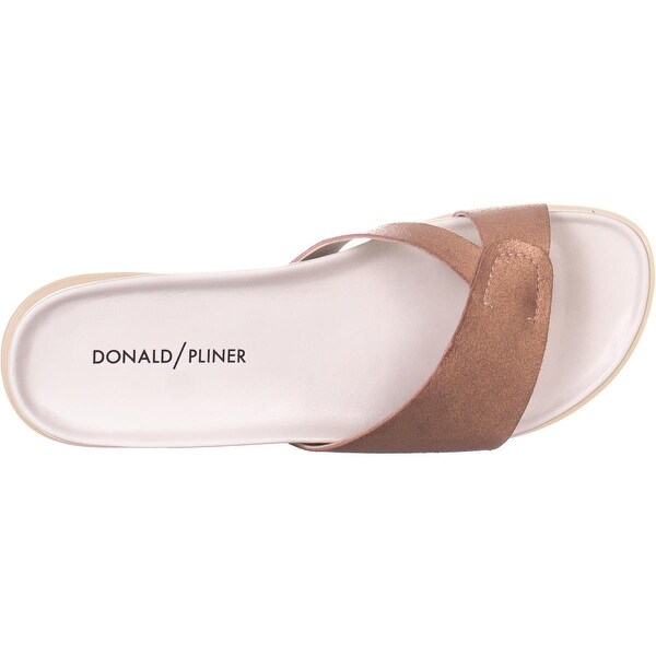 donald pliner flat sandals