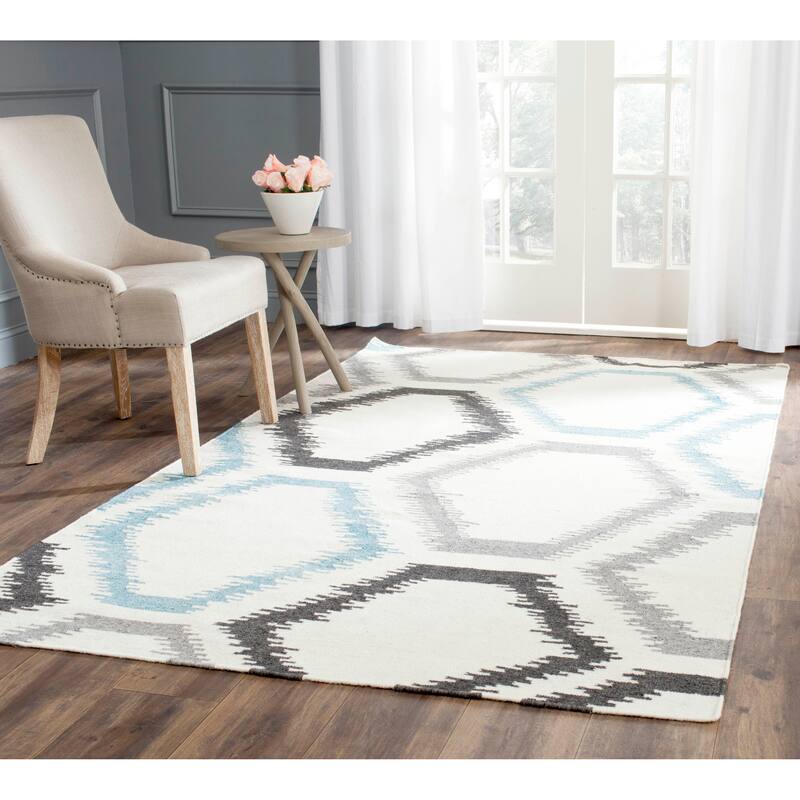 SAFAVIEH Handmade Flatweave Dhurries Solza Modern Wool Rug - 3' x 5' - Ivory/Multi