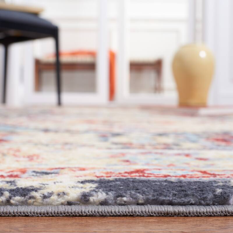 SAFAVIEH Riviera Machine Washable Slip Resistant Vertie Oriental Rug