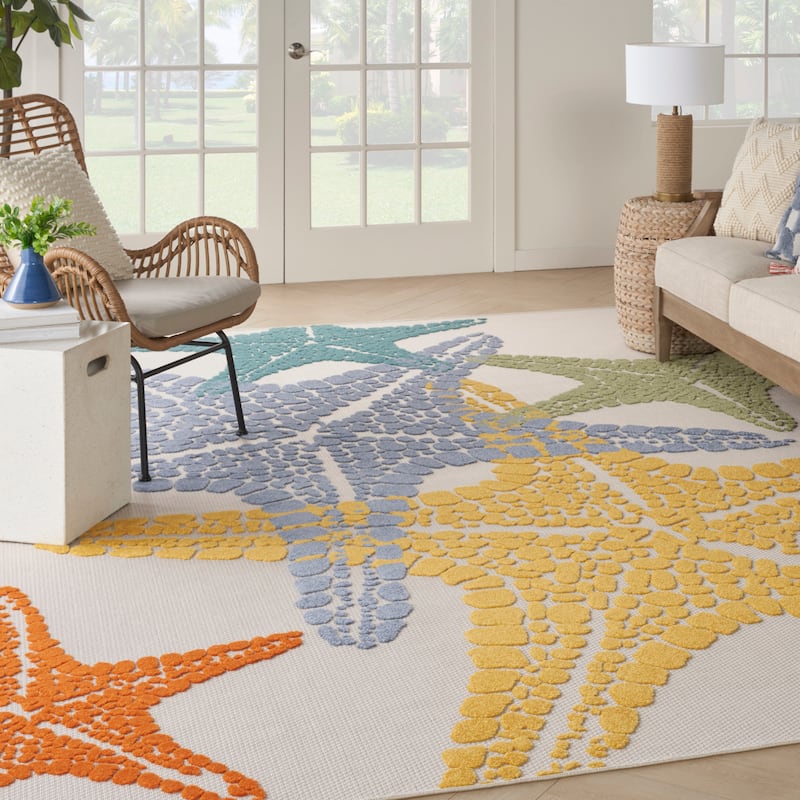 Aloha Coastal Starfish Beach Indoor/Outdoor Area Rug