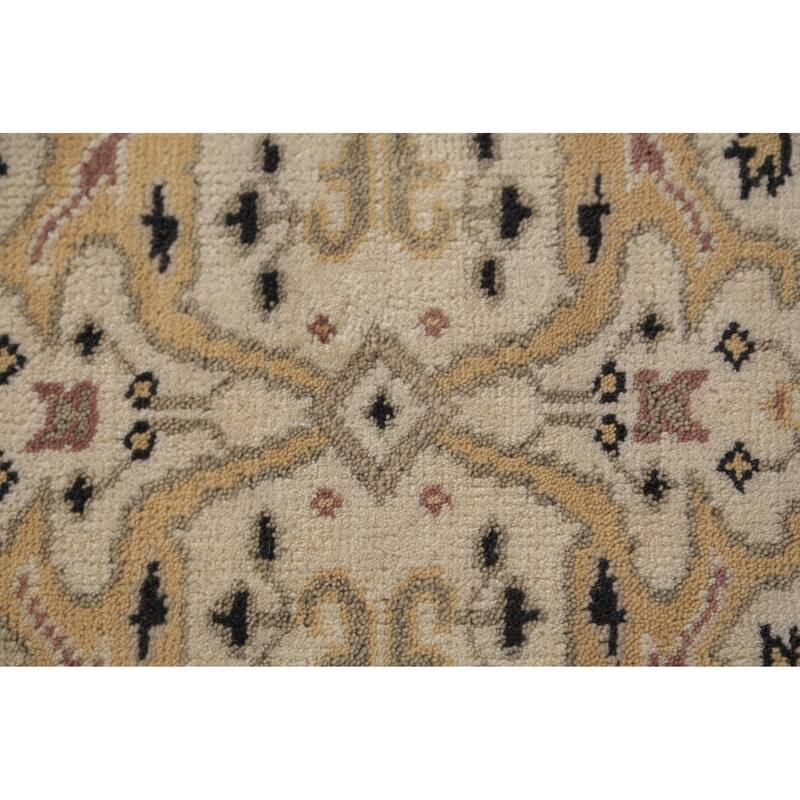 All-Over Ivory Oushak Indian Runner Rug Handmade Wool Carpet - 2'6"x 7'9"