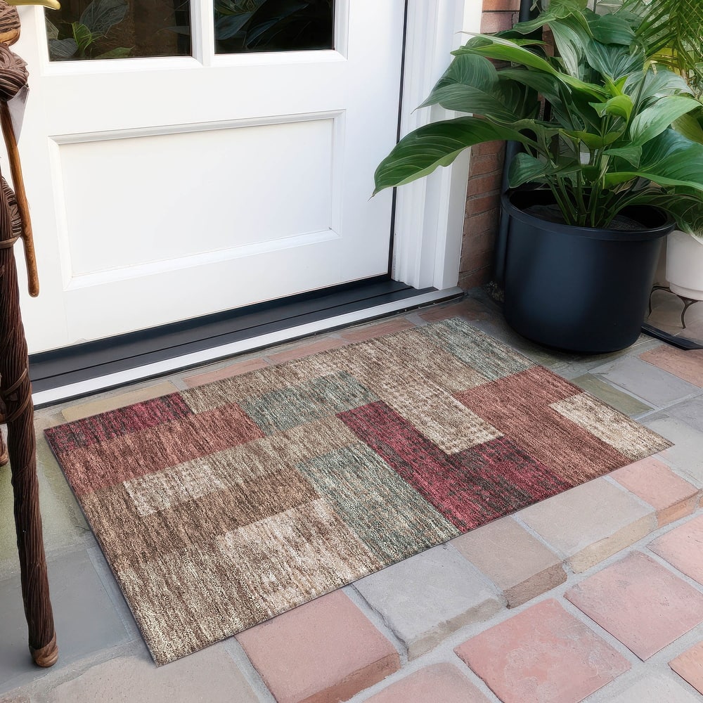 Machine Washable Indoor/ Outdoor Modern Blocks Chantille Rug