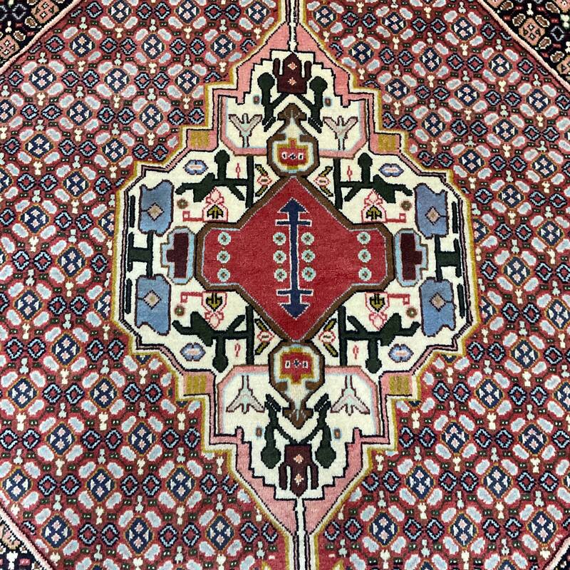 HERAT ORIENTAL Handmade Senneh Wool Rug - 4' x 5'9"