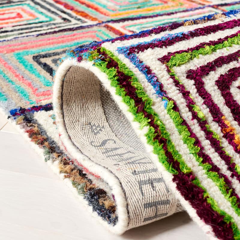 SAFAVIEH Handmade Nantucket Vangelija Contemporary Cotton Rug