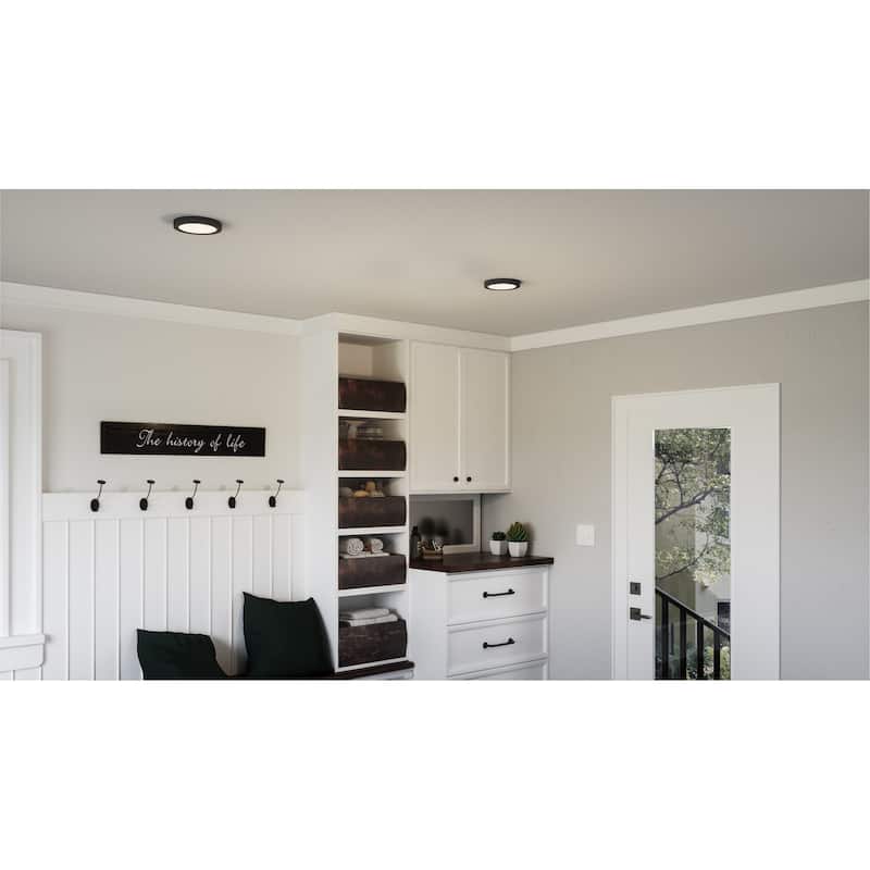 Quoizel Outskirts Earth Black 7.5-inch LED light Flush Mount