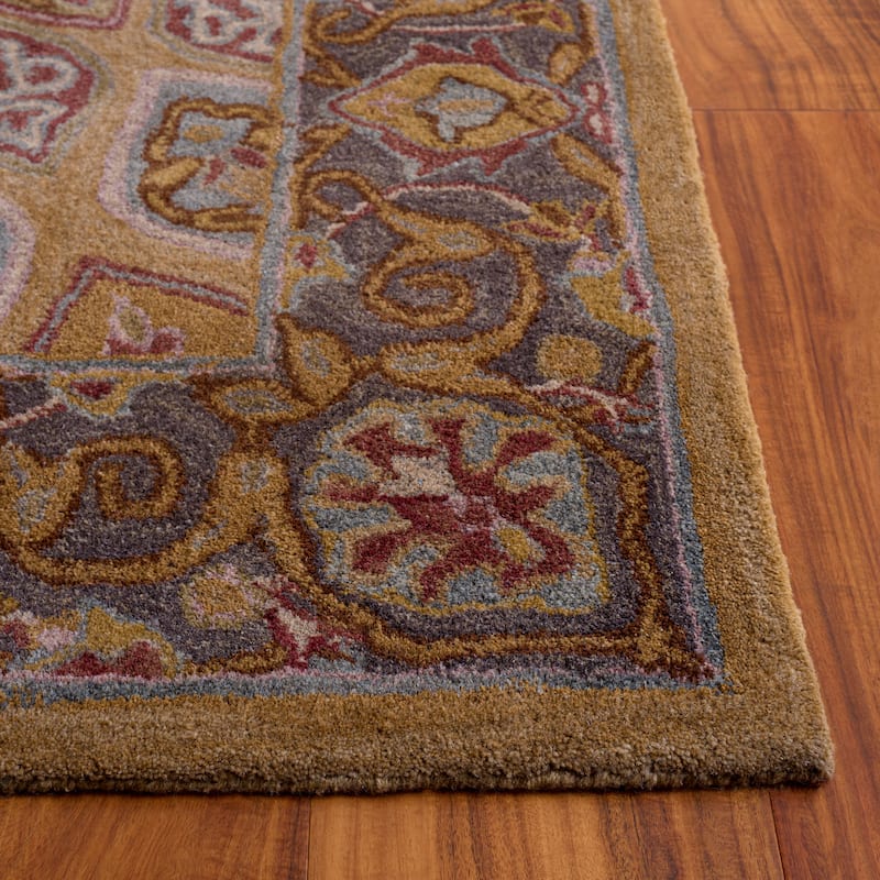 SAFAVIEH Handmade Heritage Wayfarer Traditional Oriental Wool Rug