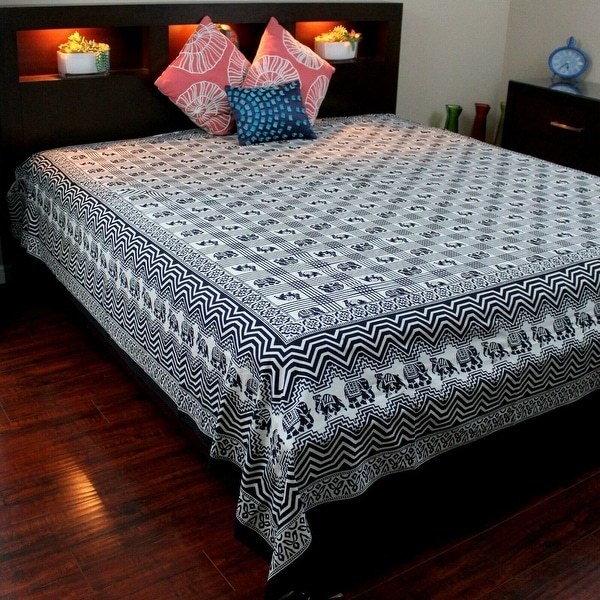 Tapestry bedding 2025