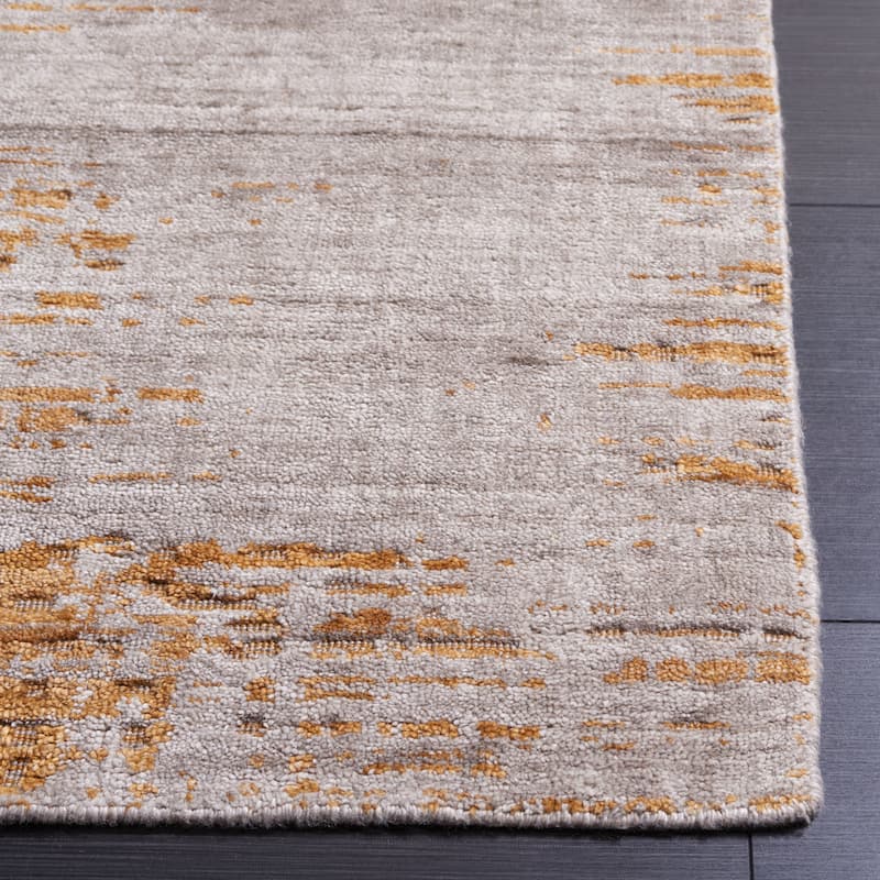 SAFAVIEH Handmade Mirage Blythe Modern Abstract Wool Rug