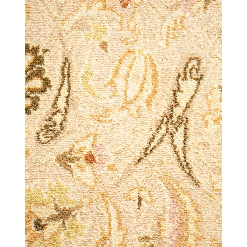 Overton Hand Knotted Wool Traditional Oriental Ivory Area Rug - 4' x 6'