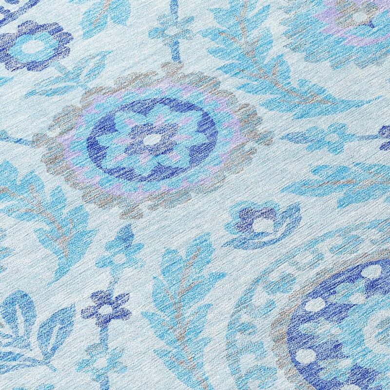 HomeRoots Floral Transitional Rectangle Outdoor Rug