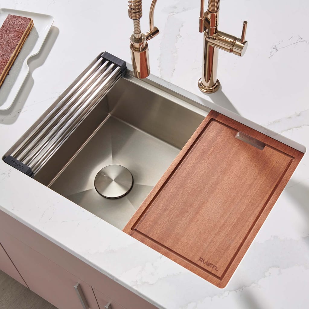 Ruvati 30-inch Workstation Slope Bottom Offset Drain Undermount 16 Gauge Kitchen Sink - 30" X 19" - 30" X 19"