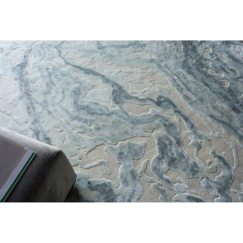 Saccara Blue Wool/Bamboo Silk handloomed Area Rug