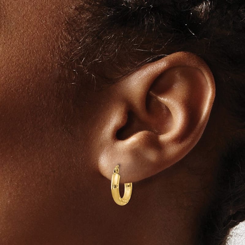 Curata 14k Yellow Gold Satin and Sparkle Cut 14x3mm Round Hoop Earrings