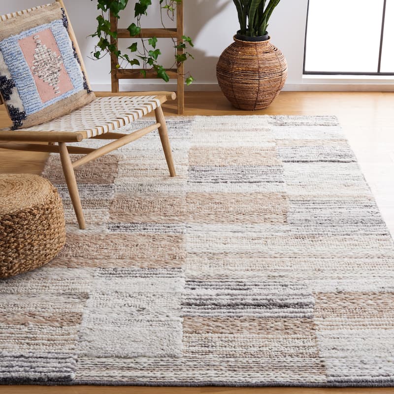 SAFAVIEH Handmade Casablanca Shag Annina Wool Rug - 8' x 10' - Natural/Ivory