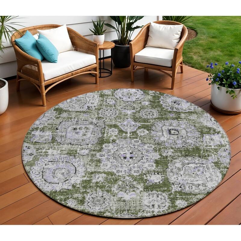 HomeRoots Floral Transitional Rectangle Outdoor Rug - 8' Round