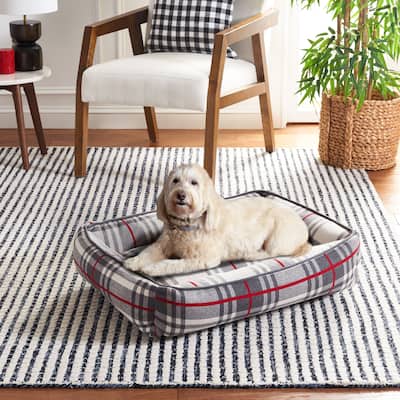 SAFAVIEH Pet Collection Oaklee Dog Bed