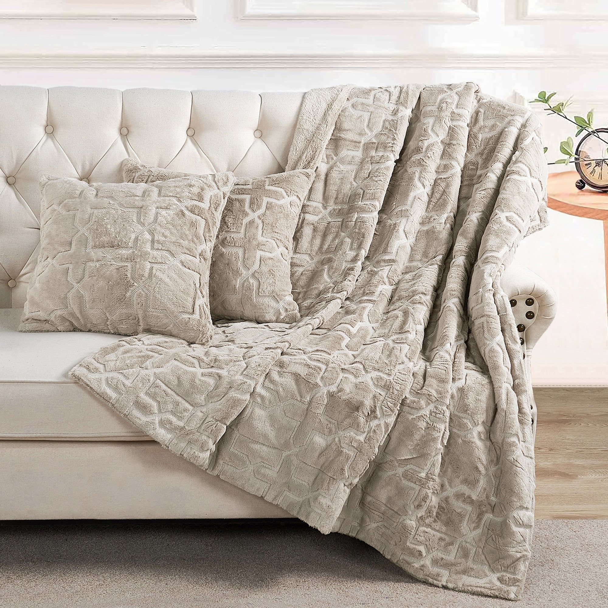 Silver Throw Pillows Bed Bath Beyond
