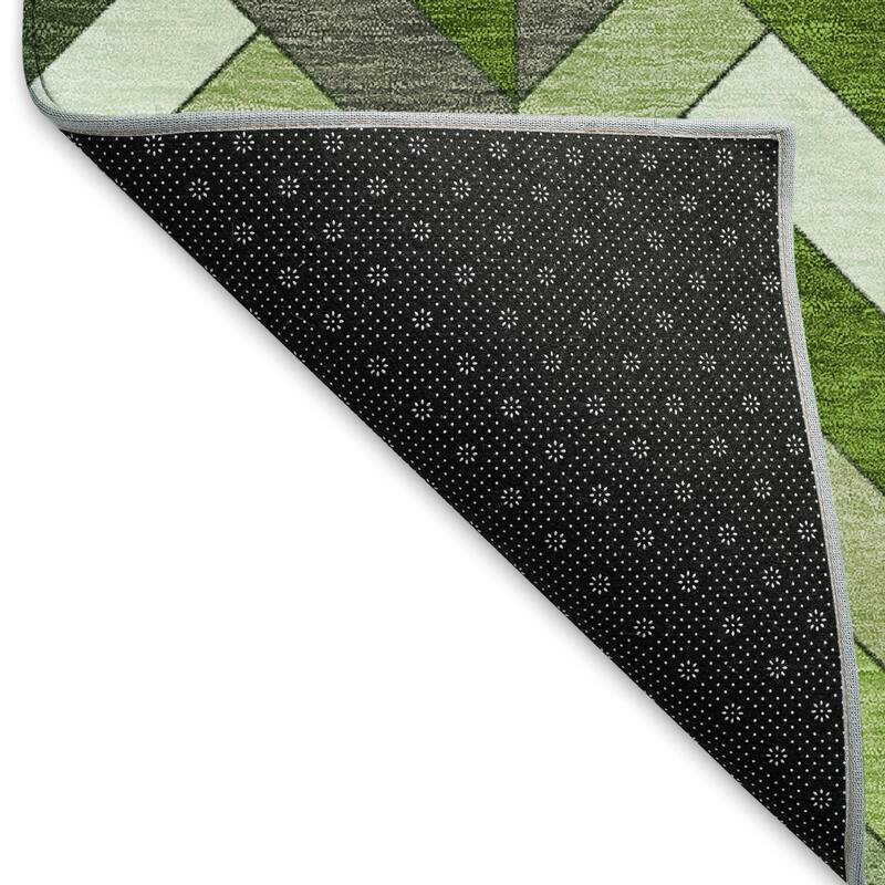 Machine Washable Indoor/ Outdoor Modern Chevron Chantille Rug