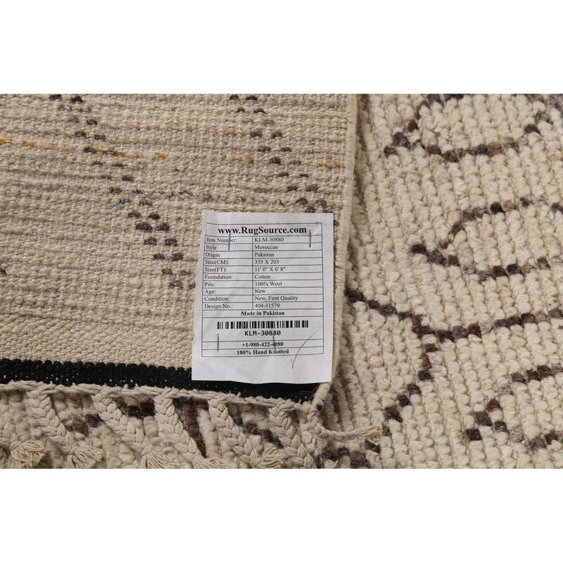 Beige / Ivory Moroccan Style Area Rug Handmade Wool Carpet - 6'8"x 11'0"