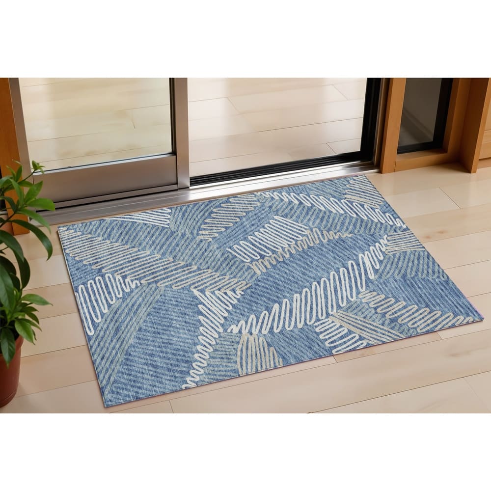 HomeRoots Floral Transitional Rectangle Outdoor Rug