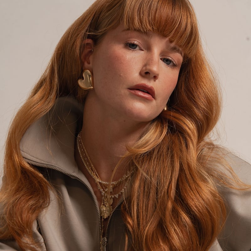 SHYMI Oversized Puffy Heart Earrings - Gold