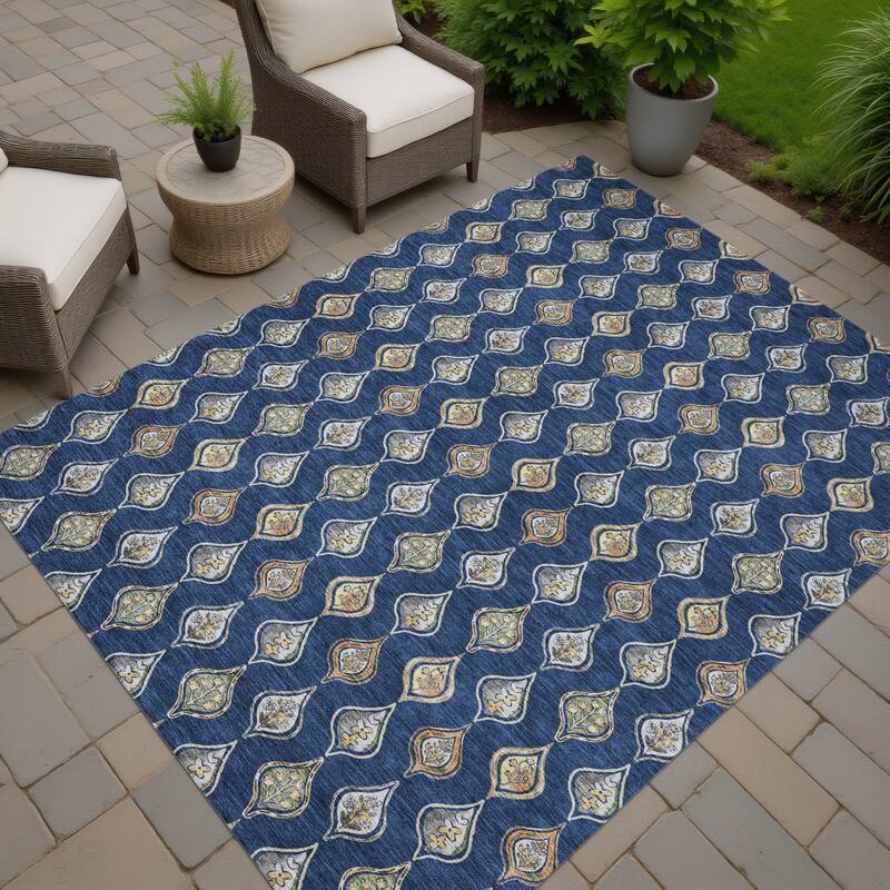 Machine Washable Indoor/ Outdoor Casual Greenwood Chantille Rug