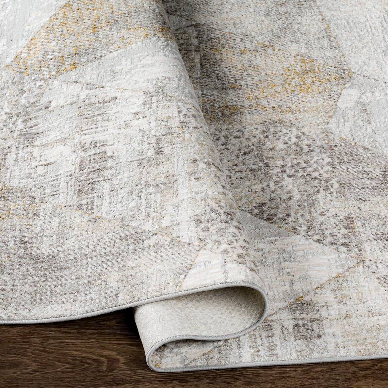 Livabliss Rustic Carmel Diamond Area Rug