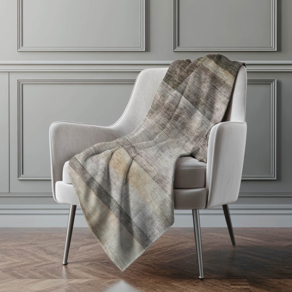 Premium Machine Washable Modern Ombre Sherpa Throw Blanket