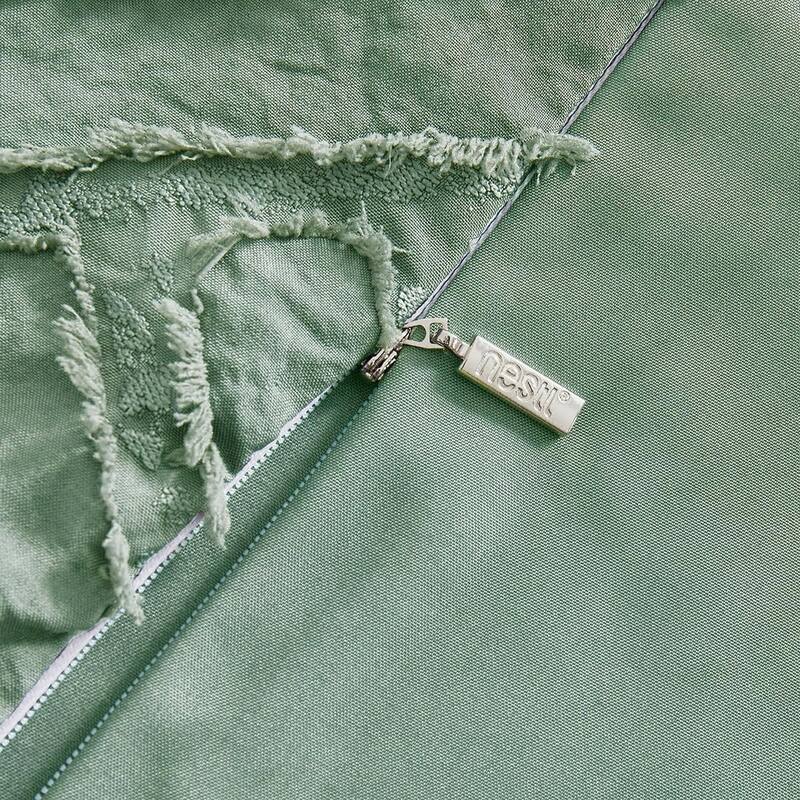 Empyrean Bedding Tufted Duvet Cover Set with Quilted Down Alternative Comforter Insert