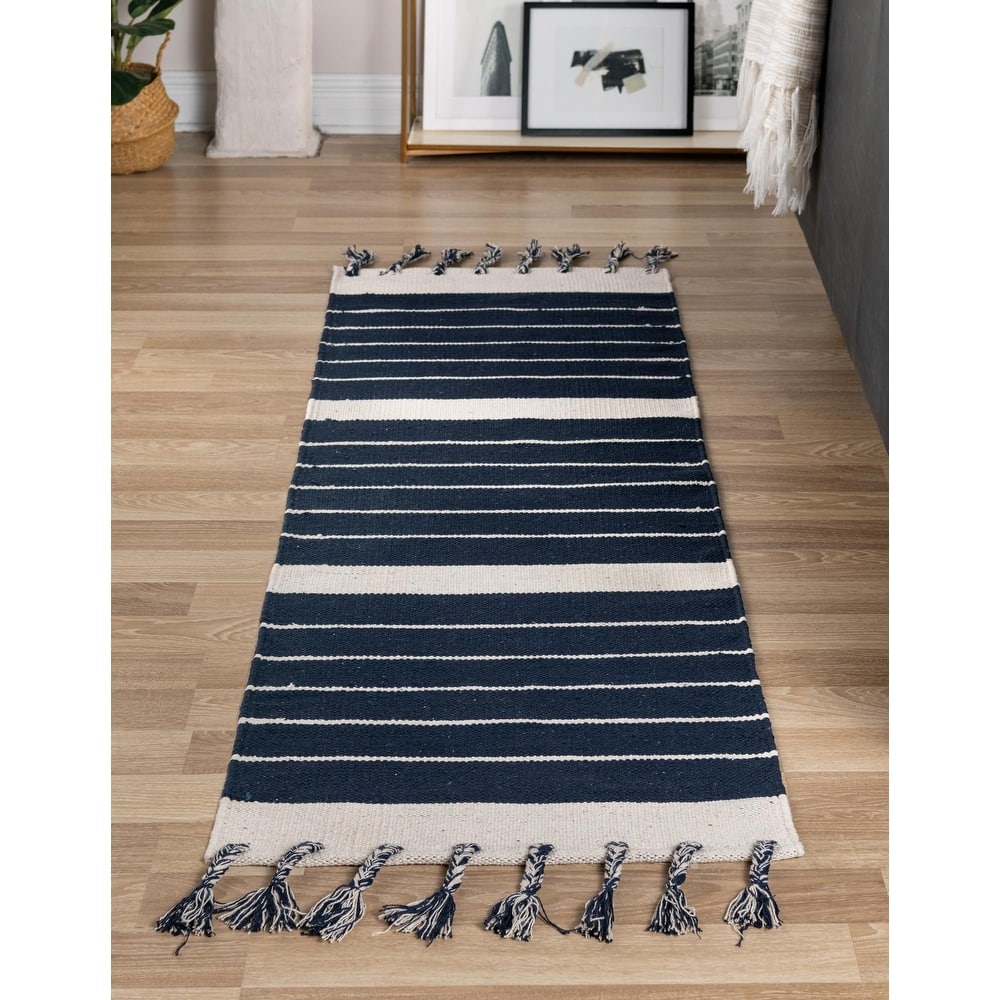 Contemporary Dario Collection Area Rug
