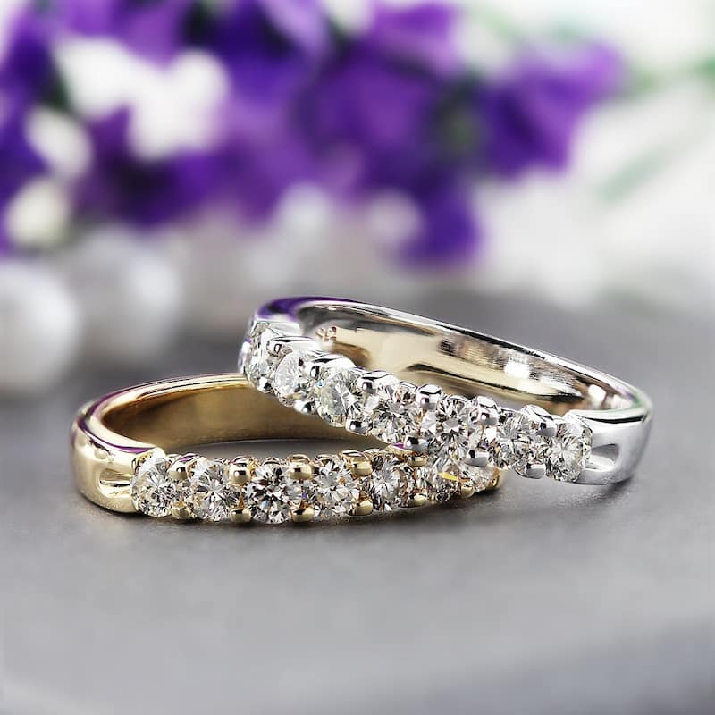 Auriya 14k Gold 1/2ctw Round 7 Stone Diamond Wedding Band