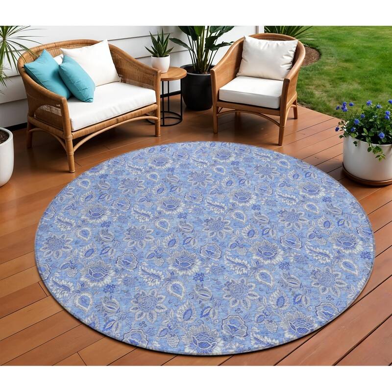 HomeRoots Floral Transitional Rectangle Outdoor Rug - 8' Round