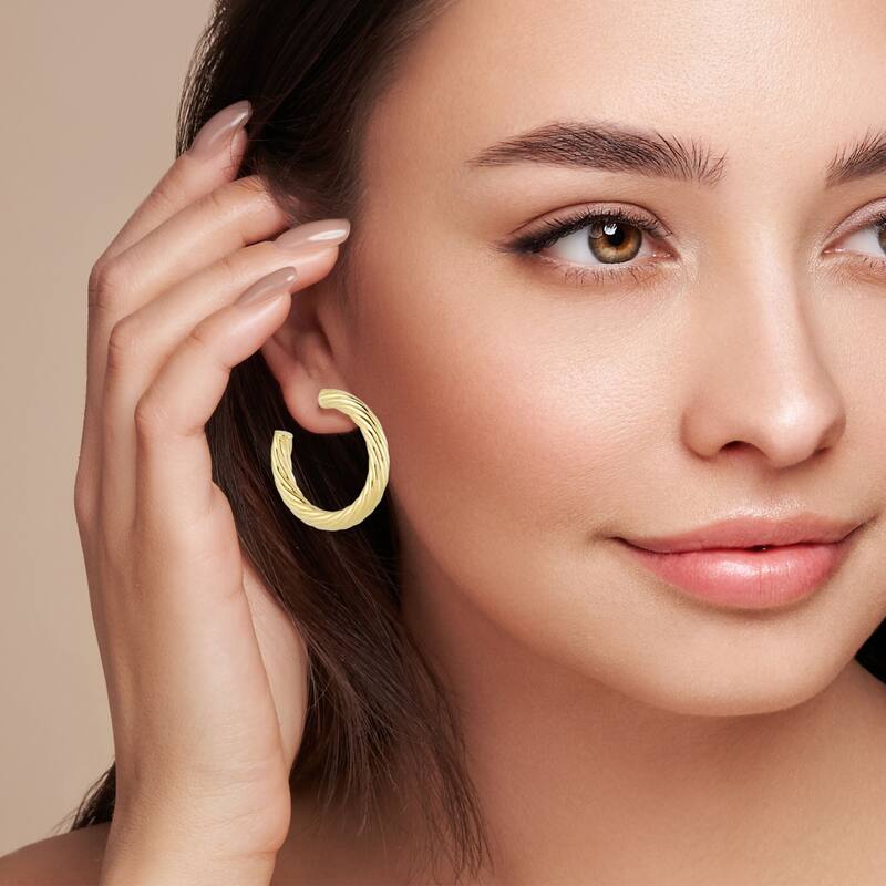 Soleil Sterling Silver Bold Twist Round Hoop Earrings
