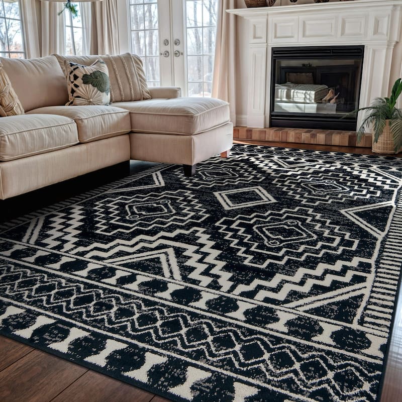 Contemporary Distressed Geometric Area Rug