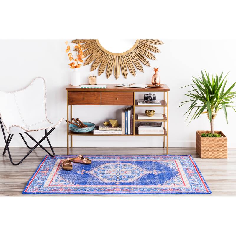 Hand-knotted Alford Boho Medallion Wool Area Rug - Blue - 3' 6" x 5' 6"