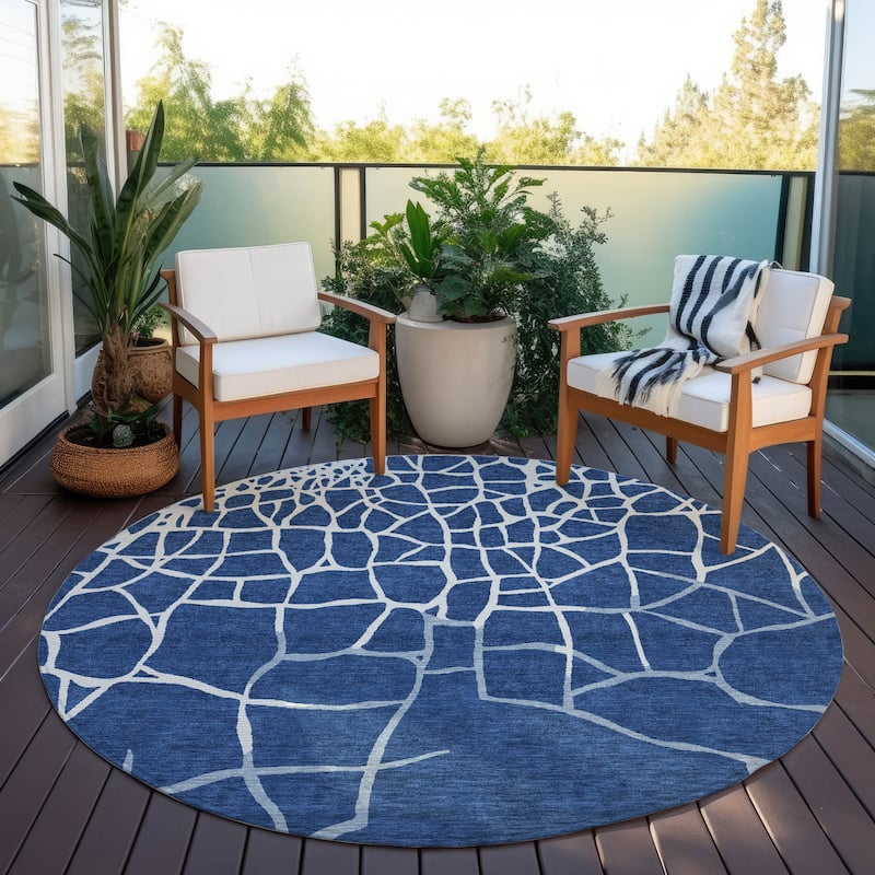 Machine Washable Indoor/ Outdoor Abstract Webby Chantille Rug