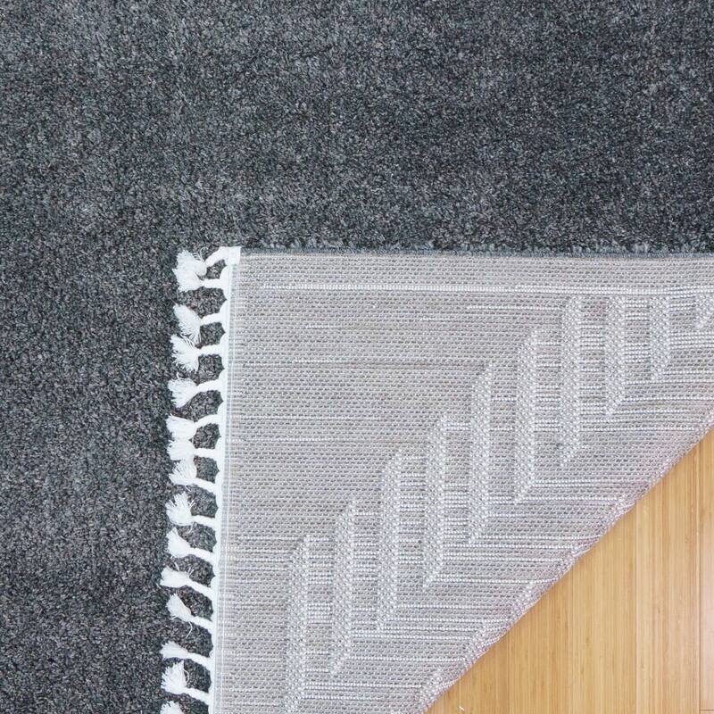 Gertmenian Limmet Lowne Modern Lined Grey/Ivory Plush Fringe Shag Area Rug