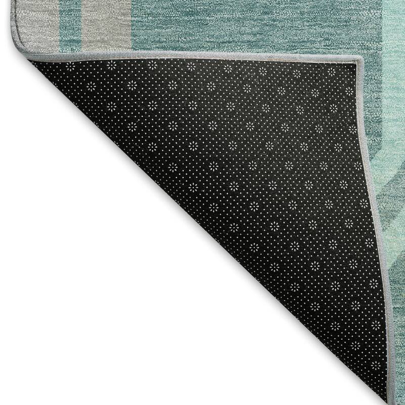 Machine Washable Indoor/ Outdoor Contemporary Dimensions Chantille Rug