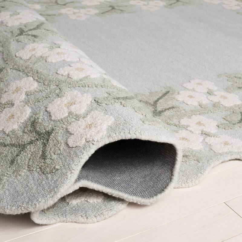 SAFAVIEH Handmade Jardin Benvenuta Floral Wool Rug