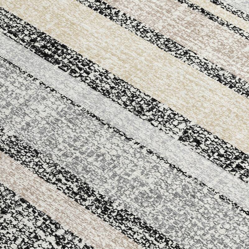 HomeRoots Striped Transitional Rectangle Outdoor Rug