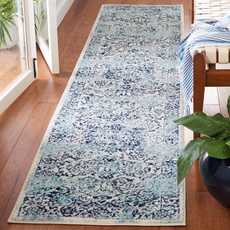 SAFAVIEH Tulum Hatsumi Bohemian & Eclectic Rug