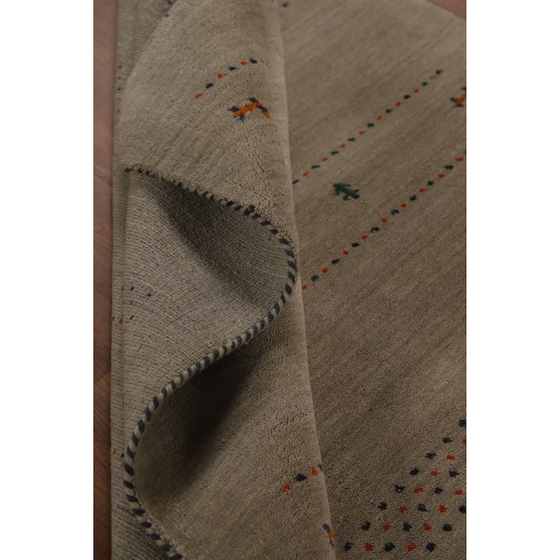 Hand Knotted Oriental 100% Wool Carpet Tribal Animal Pictorial Beige & Ivories Gabbeh Area Rug - 6' 5'' X 4' 7''