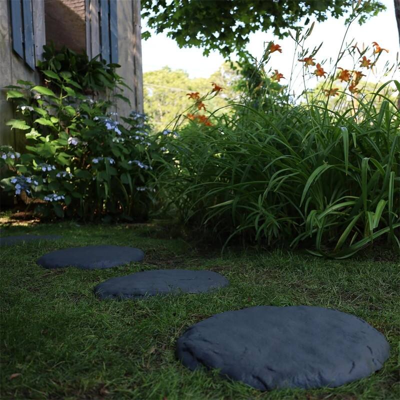 15.5" Circular Stepping Stones, Slate Grey Resin Pavers for Garden Walkway