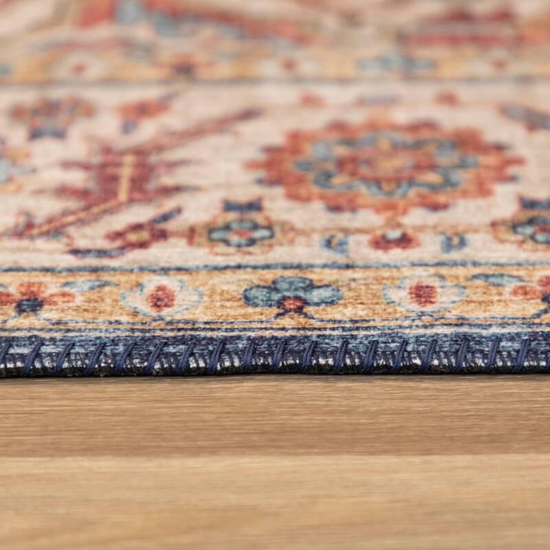 Sevim Traditional Area Rug